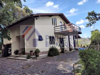 Casa em Condomínio para Venda, em Teresópolis, bairro Quebra Frascos, 4 dormitórios, 2 banheiros, 1 suíte, 8 vagas